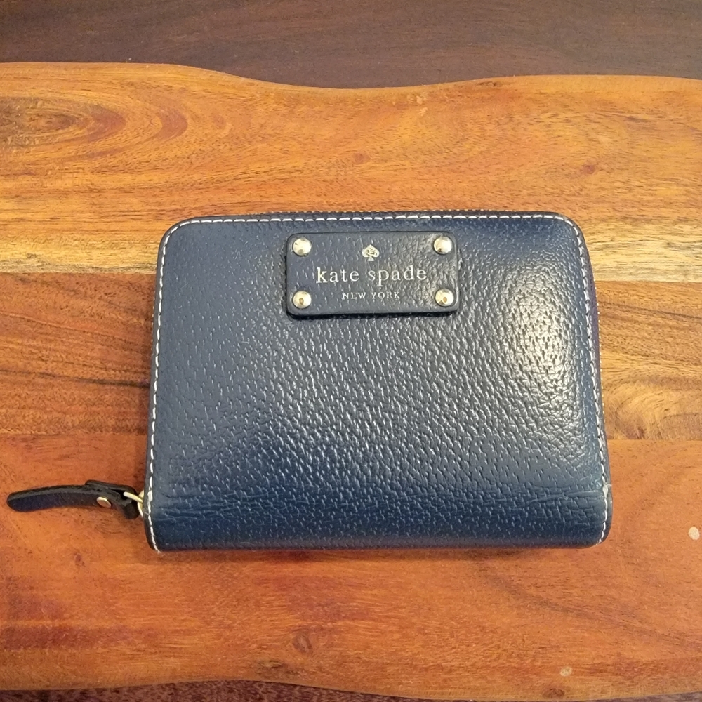 Kate spade compact wallet